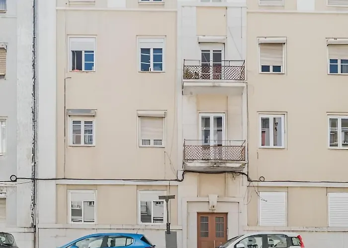 Charming 2br With Balcony Apartament *